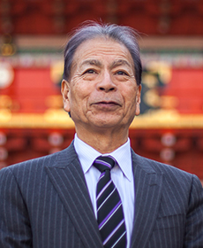 小川 洋一